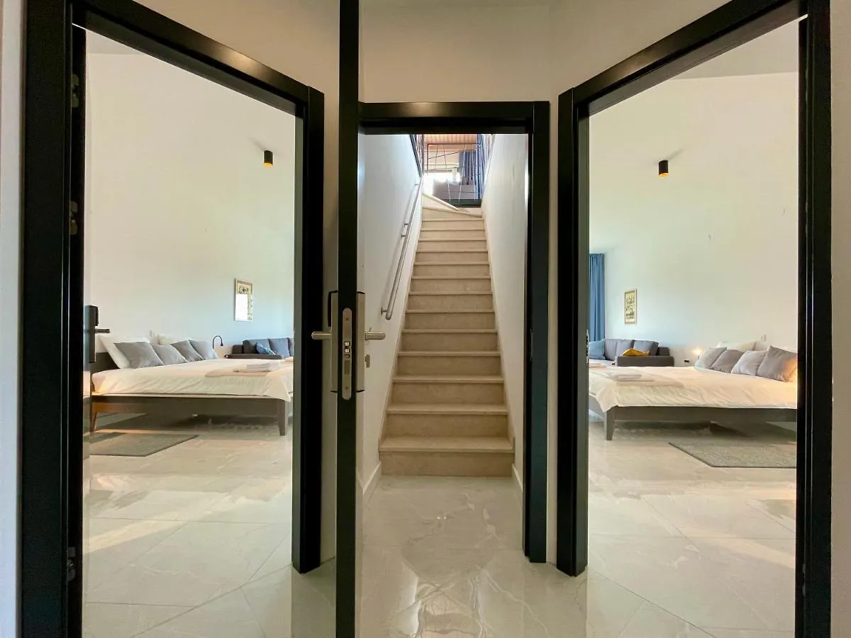 Villa Loqua, Weekly Seaview Retreat 0*, Lovran